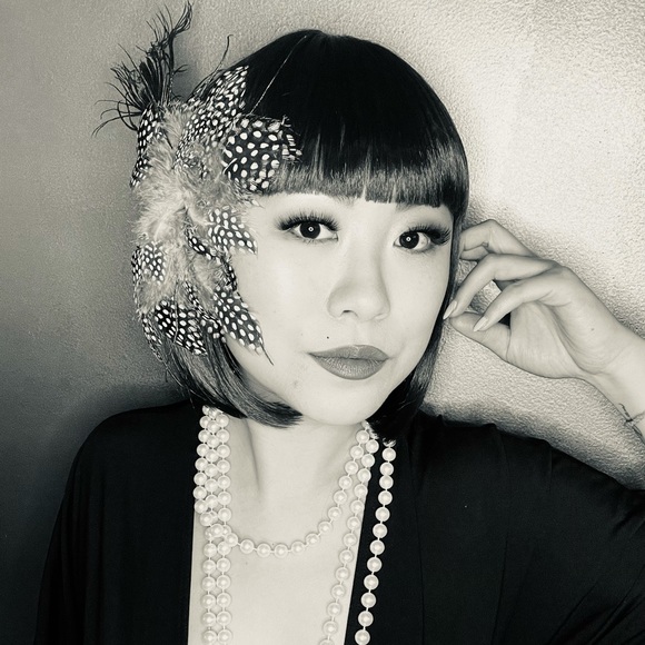 Peacock Feathered Headpiece 🦚 - Picture 2 of 15